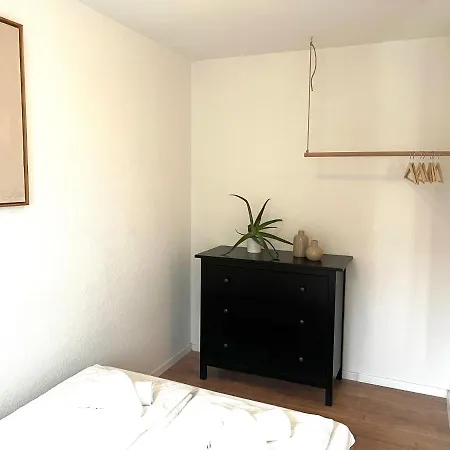 公寓 Japandi Fuer 2 I Nahe Mannheim, Schwetzingen 布吕尔